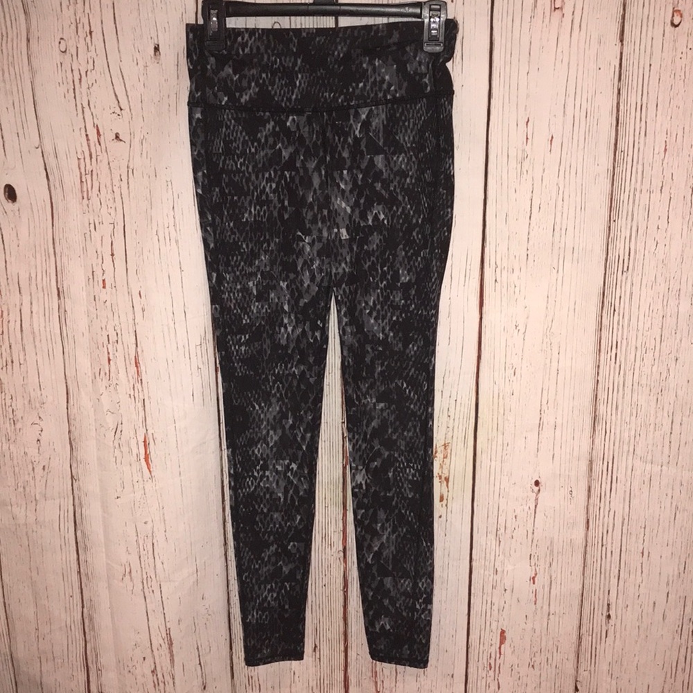 Athleta leggings
